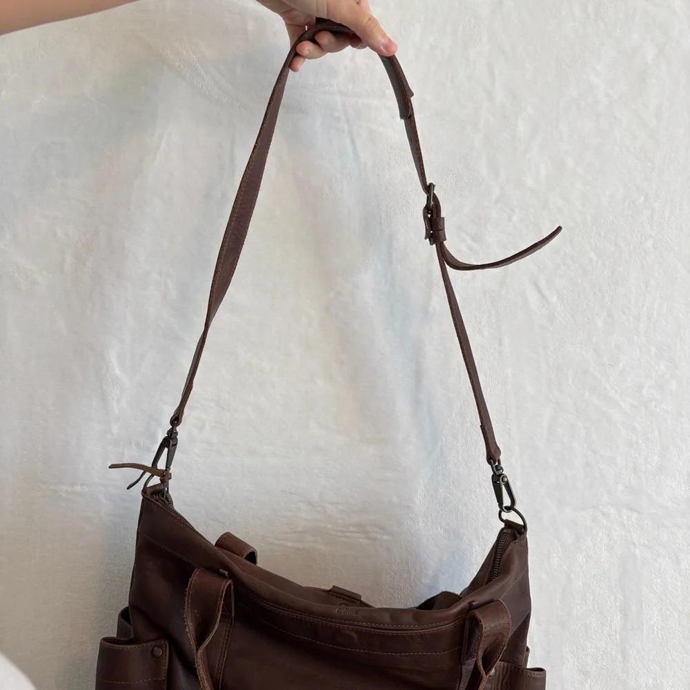 Nena & Co. Brown Leather Tote purse‎ the perfect bag the collective logo